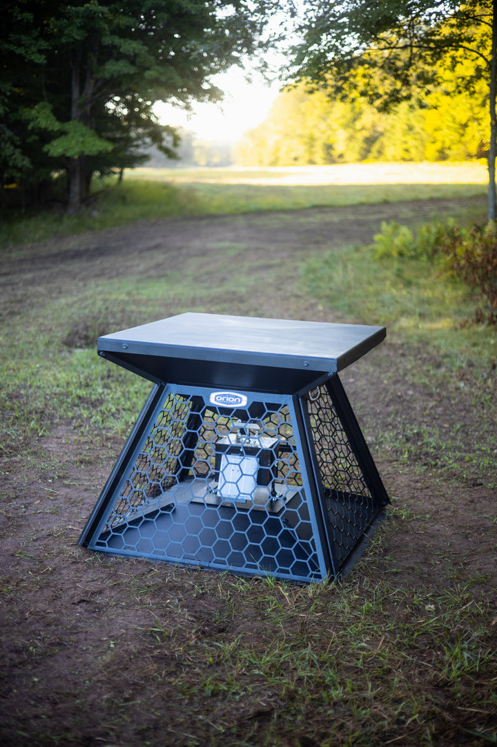 450lbs - Orion Modular Stand and Fill Deer Feeder