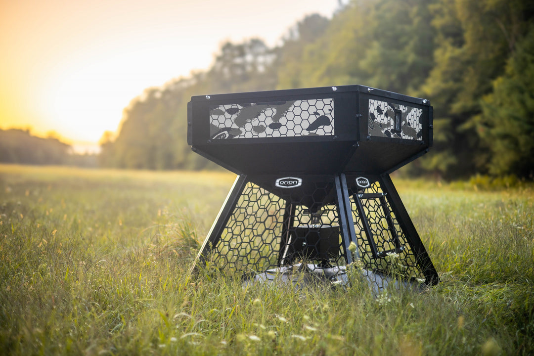 450lbs - Orion Modular Stand and Fill Deer Feeder
