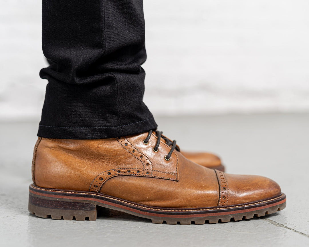 Tailored Fit - Black